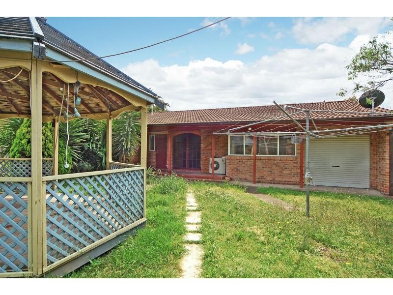 10 Byron Avenue, North Nowra NSW 2541
