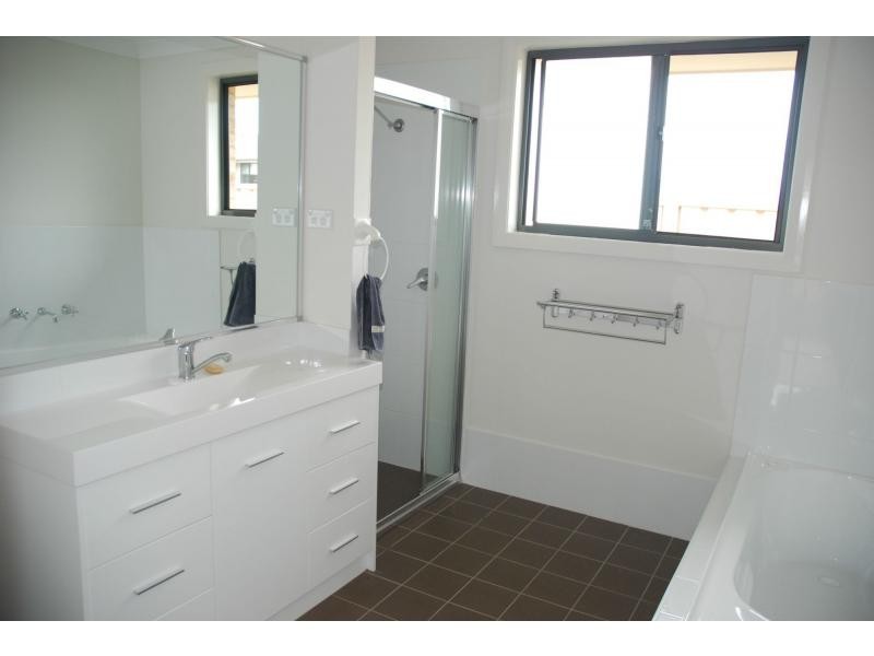11 Narwee Link, Nowra NSW 2541