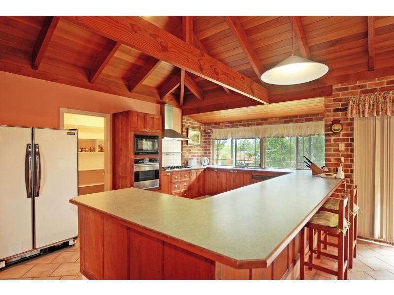 16 Kongoola Avenue, Cambewarra NSW 2540