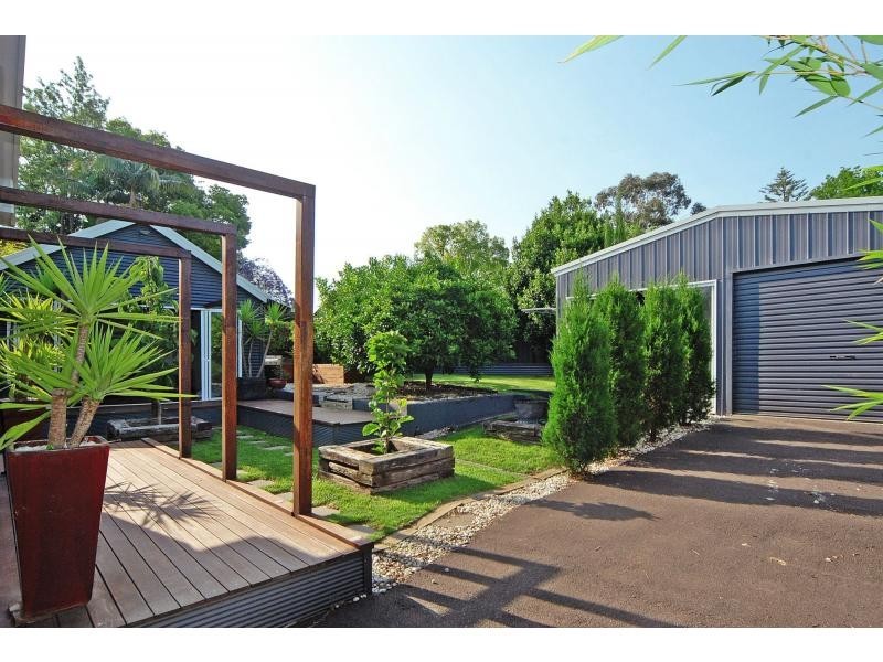 7 Daley Crescent, North Nowra NSW 2541