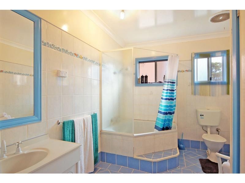 46 Comarong Street, Greenwell Point NSW 2540