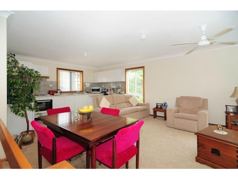 Unit 2/22 Anne Street, Vincentia NSW 2540