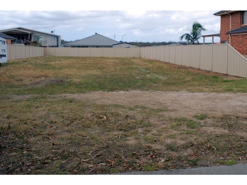 27 The Garden Walk, Worrigee NSW 2540