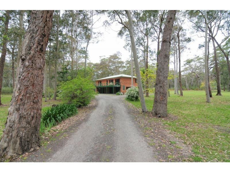 52 Streamside Street, Woollamia NSW 2540