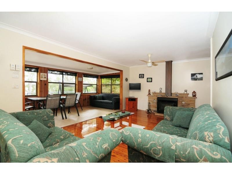 119 Basin View Parade, Basin View NSW 2540