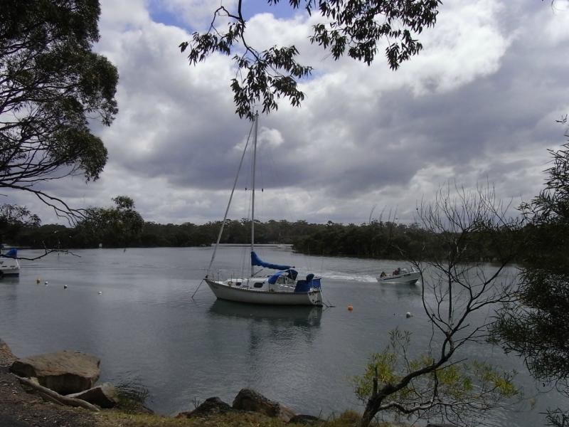 6 Coulon Street, Woollamia NSW 2540