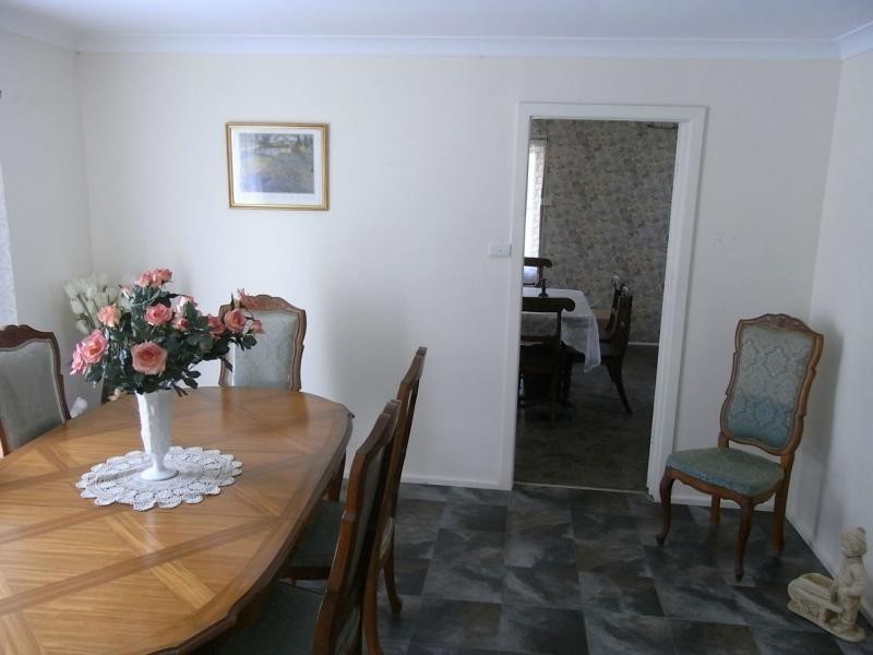 6 Coulon Street, Woollamia NSW 2540