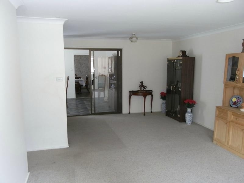 6 Coulon Street, Woollamia NSW 2540