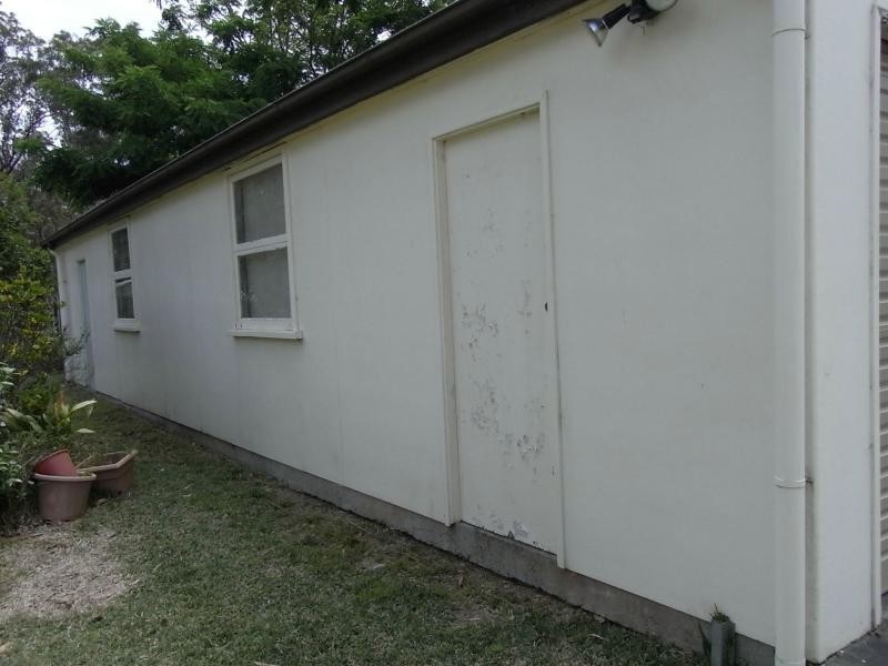 6 Coulon Street, Woollamia NSW 2540