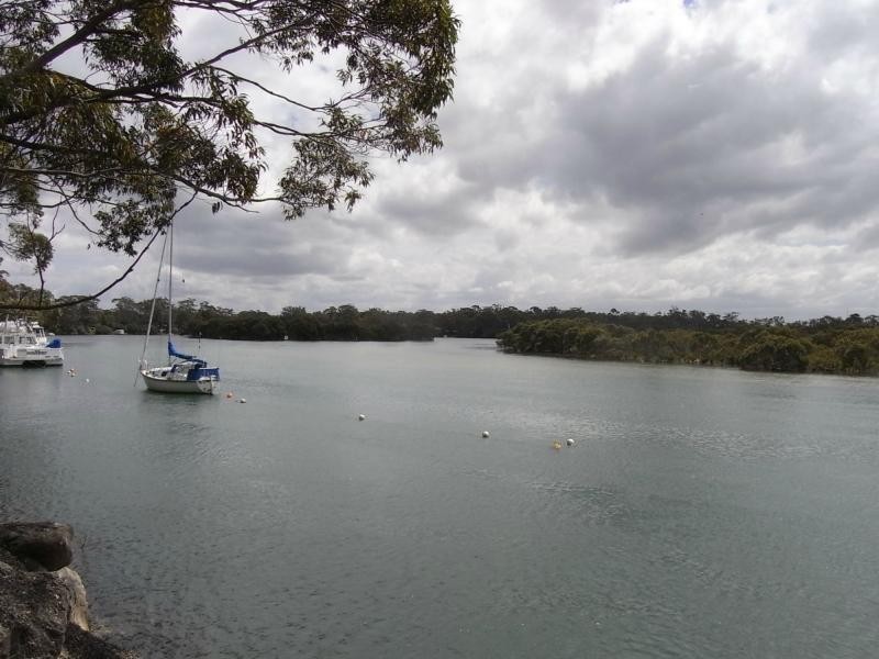 6 Coulon Street, Woollamia NSW 2540