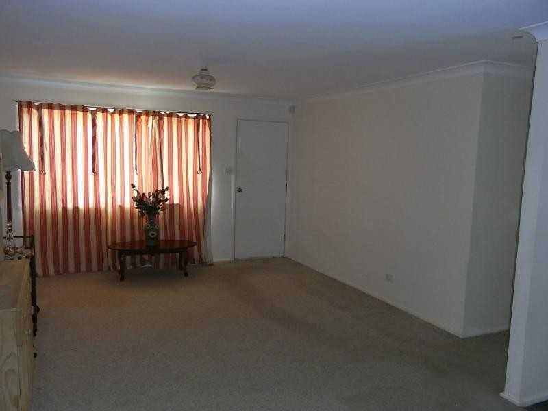 6 Coulon Street, Woollamia NSW 2540