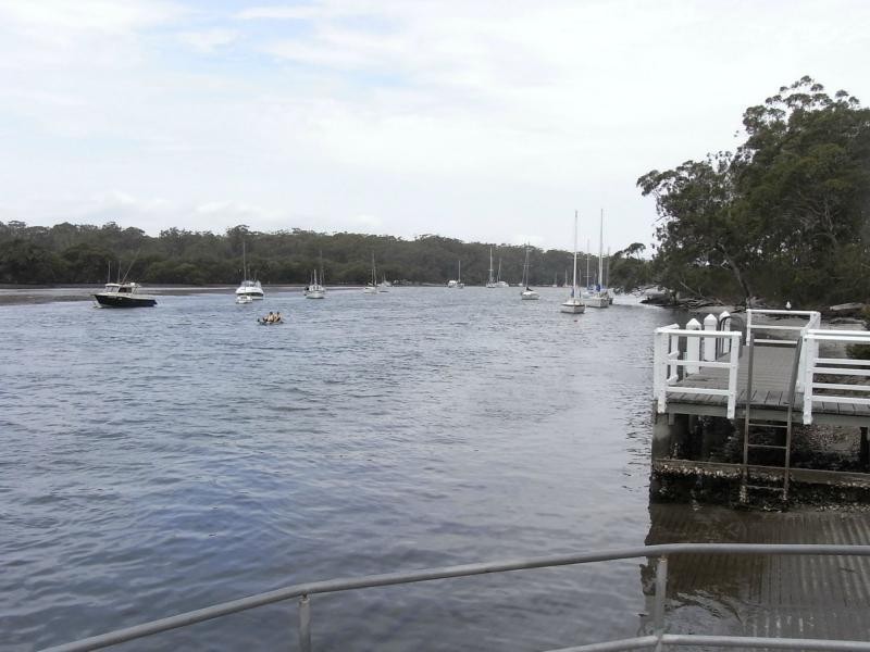 6 Coulon Street, Woollamia NSW 2540