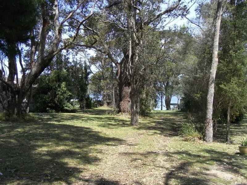 19 St Georges Road, St Georges Basin NSW 2540