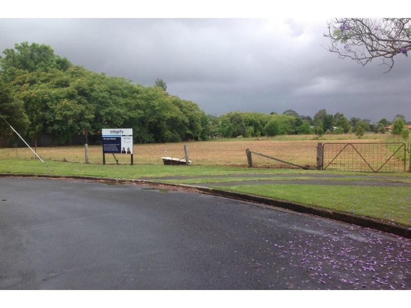 L1 Riverview Road, Nowra NSW 2541