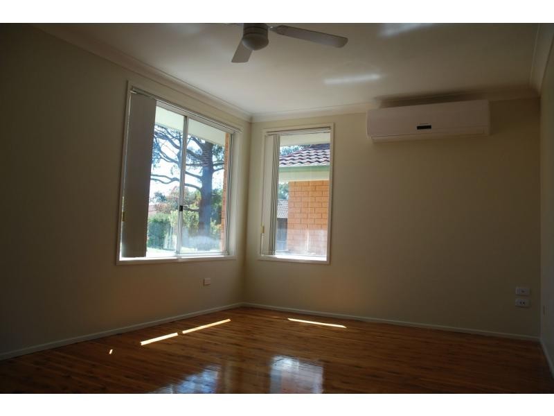 2 Bromely Close, West Nowra NSW 2541