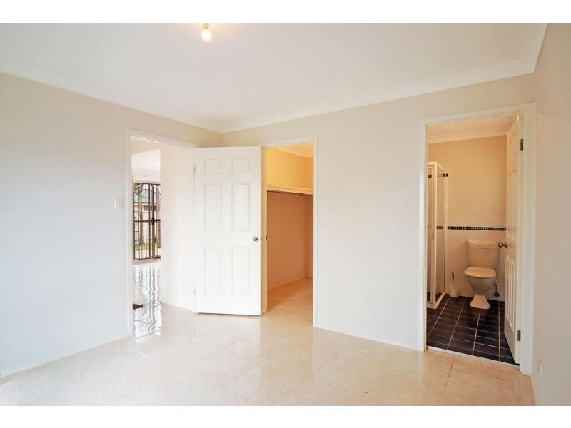 19 Lacebark Grove, Worrigee NSW 2540