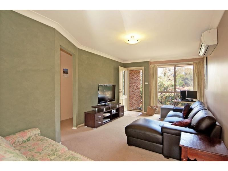 6/67 Brinawarr Street, Bomaderry NSW 2541