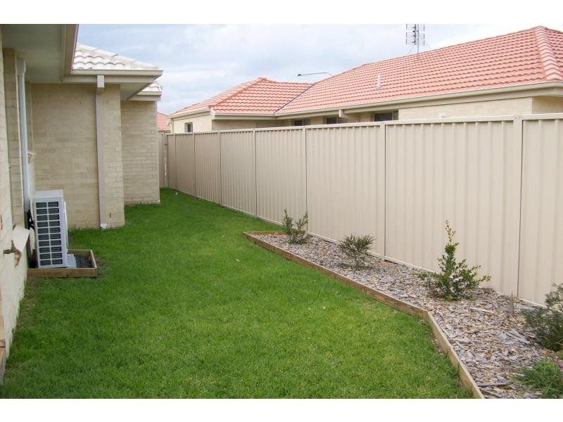 5 Neptune Place, Worrigee NSW 2540