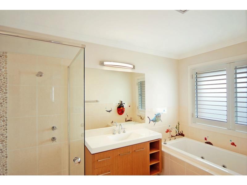 10 Bayswood Avenue, Vincentia NSW 2540