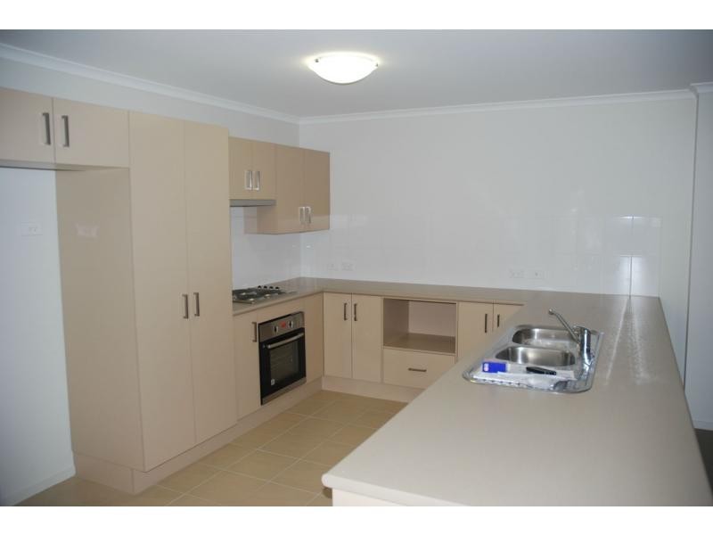 12a Nutans Crescent, South Nowra NSW 2541