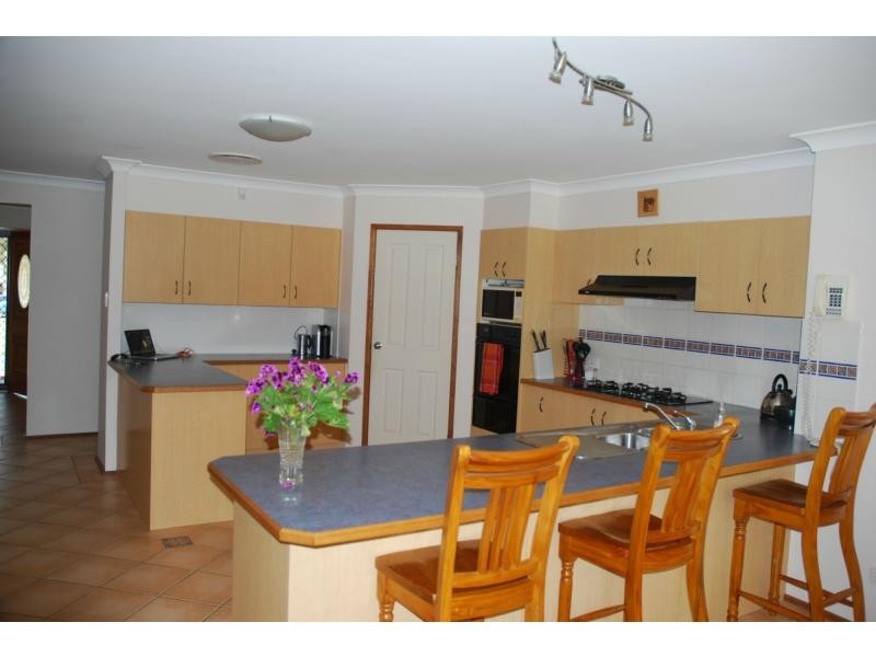 110 Timber Ridge Drive, Nowra Hill NSW 2540