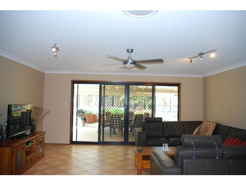 110 Timber Ridge Drive, Nowra Hill NSW 2540