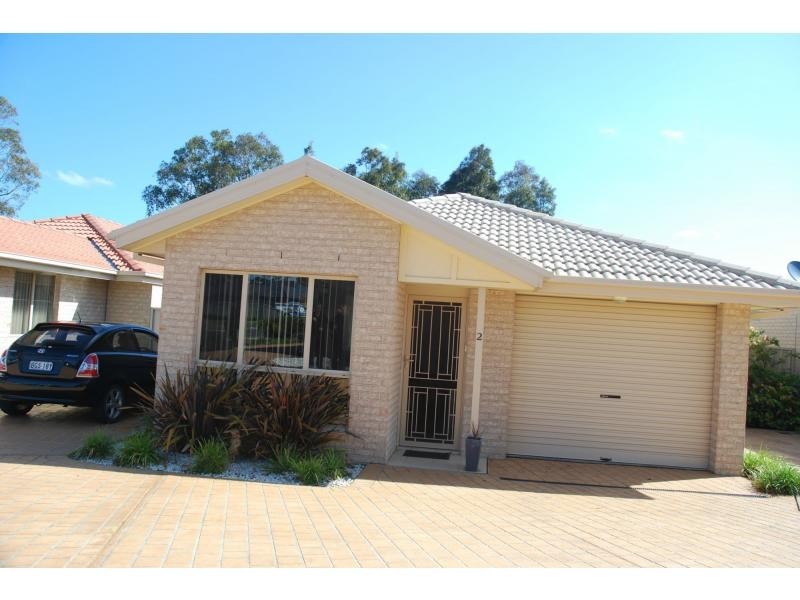 2/73-75 Rayleigh Drive, Worrigee NSW 2540