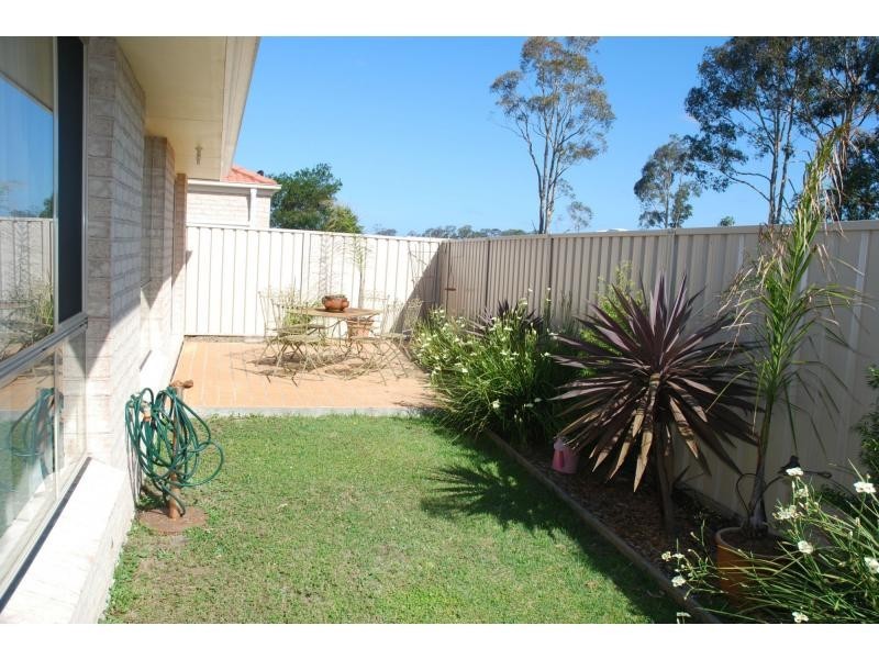2/73-75 Rayleigh Drive, Worrigee NSW 2540