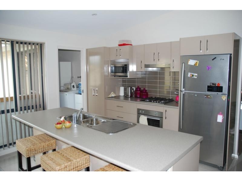 38 Blue Bell Way, Worrigee NSW 2540