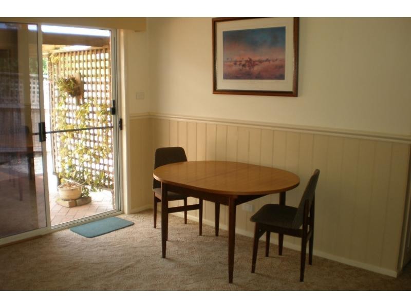 2/7 Hamilton Place, Bomaderry NSW 2541