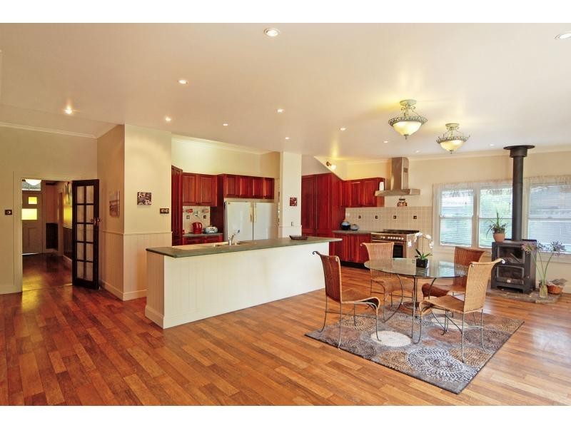 118 Moss Street, Nowra NSW 2541