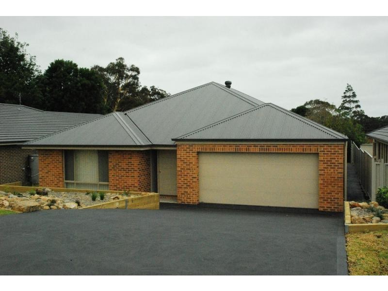 3 Christiana Close, West Nowra NSW 2541