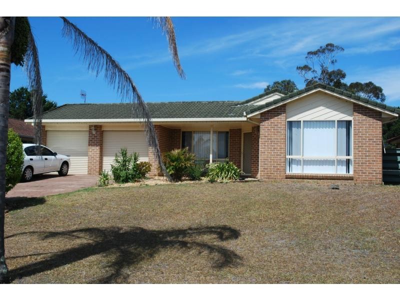 28 Golden Cane Avenue, North Nowra NSW 2541