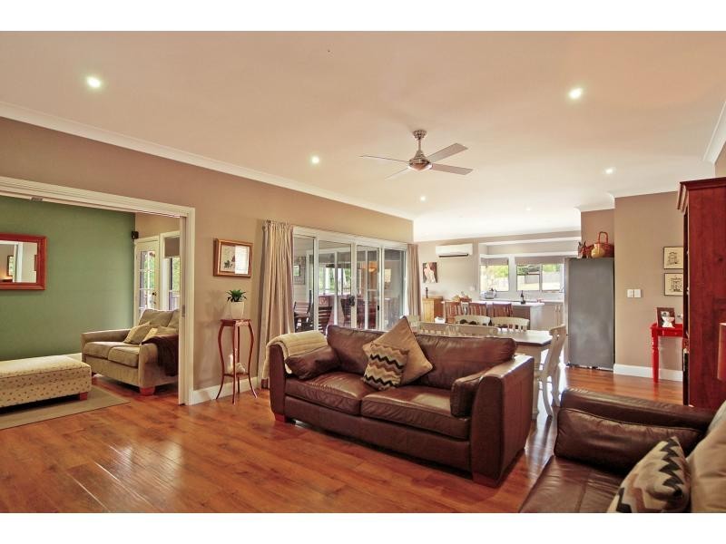 23 Christiana Close, West Nowra NSW 2541