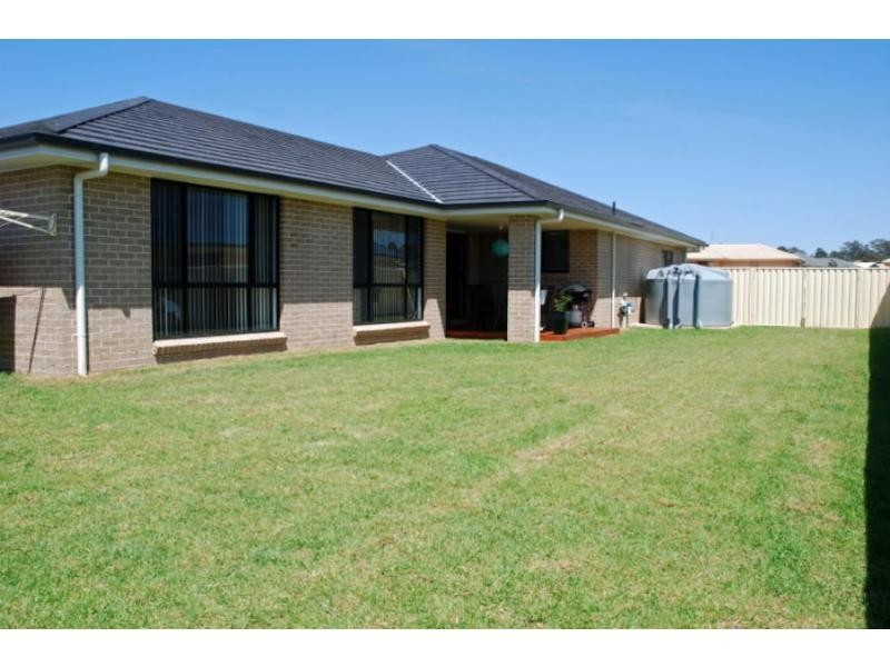 4 Golden Ash Close, Worrigee NSW 2540
