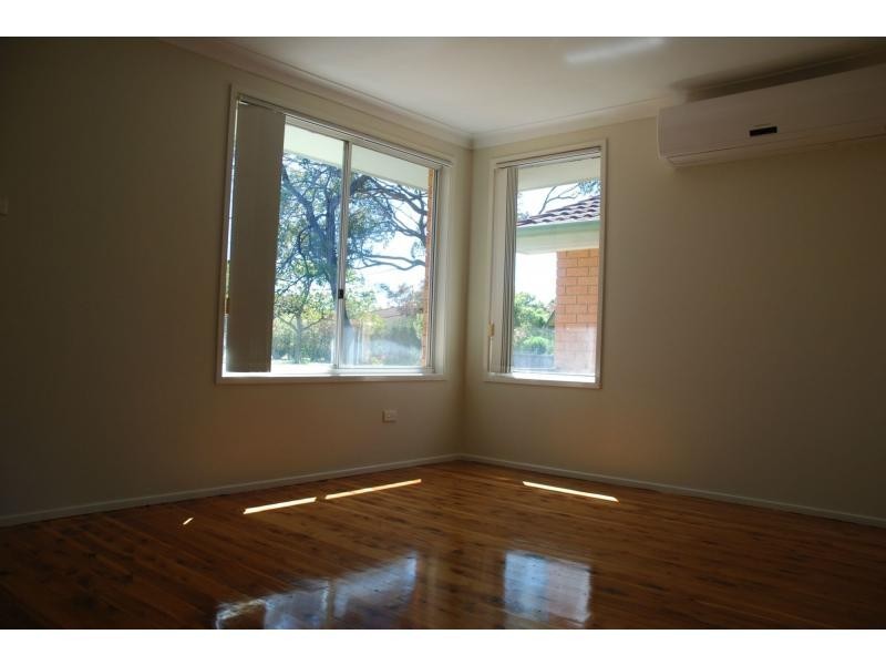 2 Bromley Close, West Nowra NSW 2541