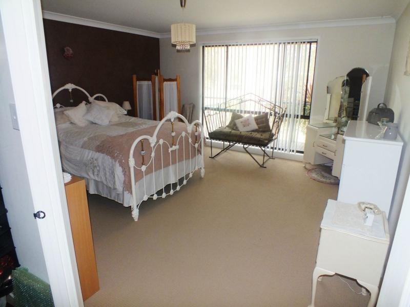 5 Wharf Road, Erowal Bay NSW 2540