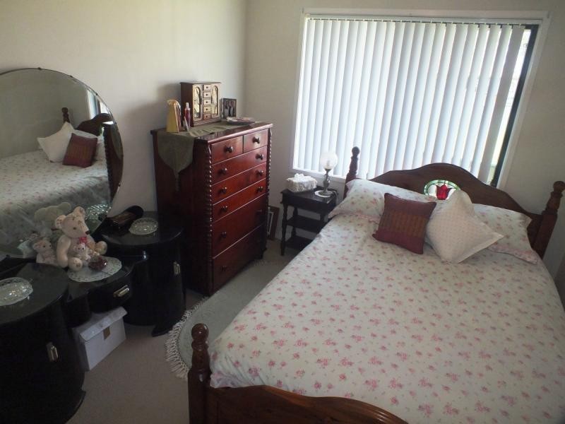 5 Wharf Road, Erowal Bay NSW 2540