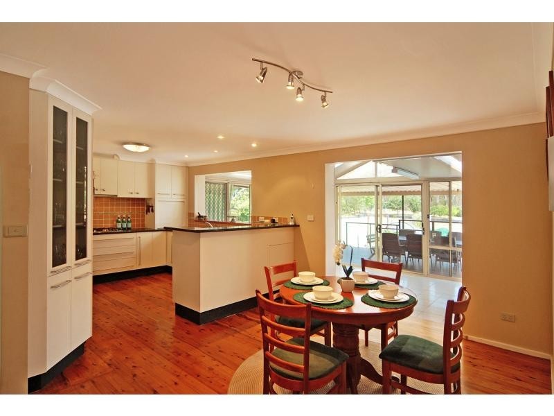 27 Lochaven Drive, Bangalee NSW 2541