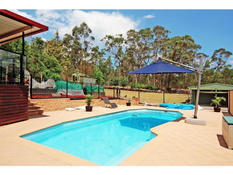 27 Lochaven Drive, Bangalee NSW 2541