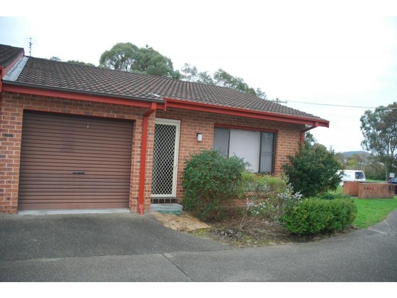 7/25 Bowada Street, Bomaderry NSW 2541