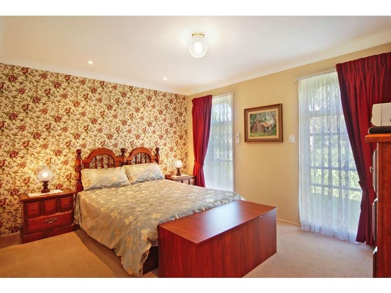 66 Lyndhurst Drive, Bomaderry NSW 2541