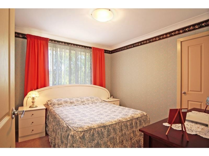 66 Lyndhurst Drive, Bomaderry NSW 2541