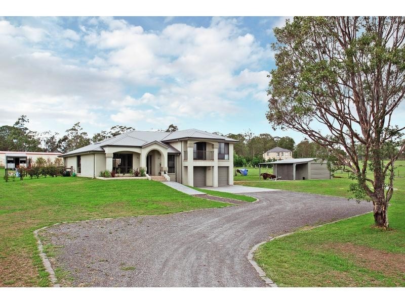 15 Cardwell Drive, Nowra Hill NSW 2540