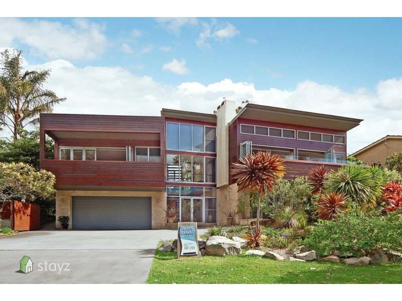 233 Elizabeth Drive, Vincentia NSW 2540