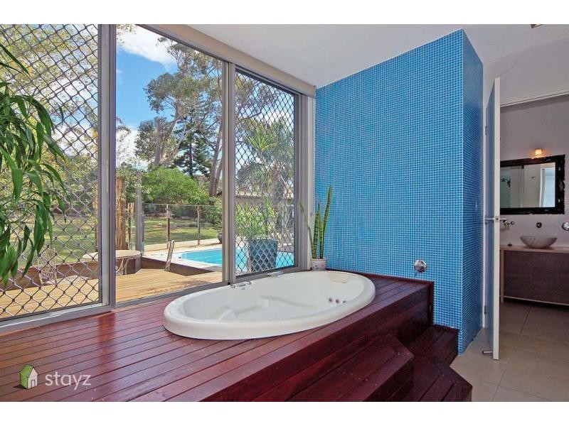 233 Elizabeth Drive, Vincentia NSW 2540
