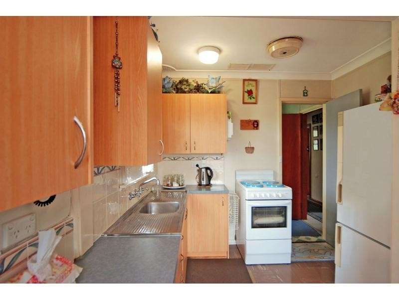 5 Anzac Street, Nowra NSW 2541