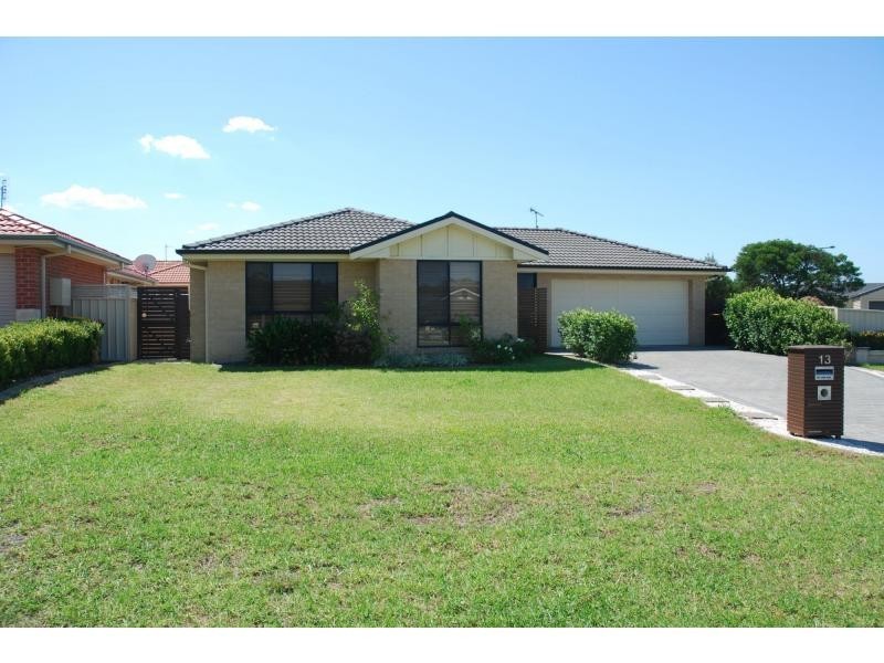 13 Eucalyptus Avenue, Worrigee NSW 2540