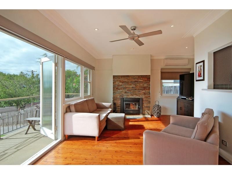 21 Mulgen Crescent, Bomaderry NSW 2541
