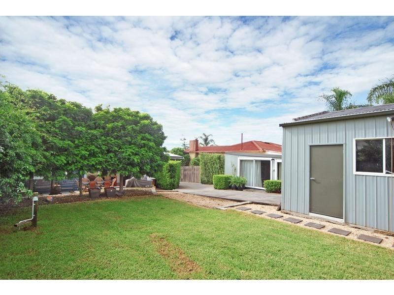 21 Mulgen Crescent, Bomaderry NSW 2541